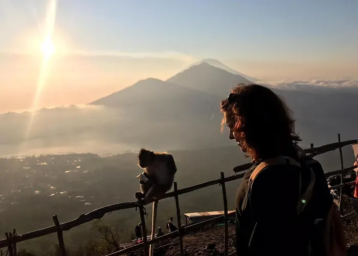 Batur Pyramid ゲストハウス 4*